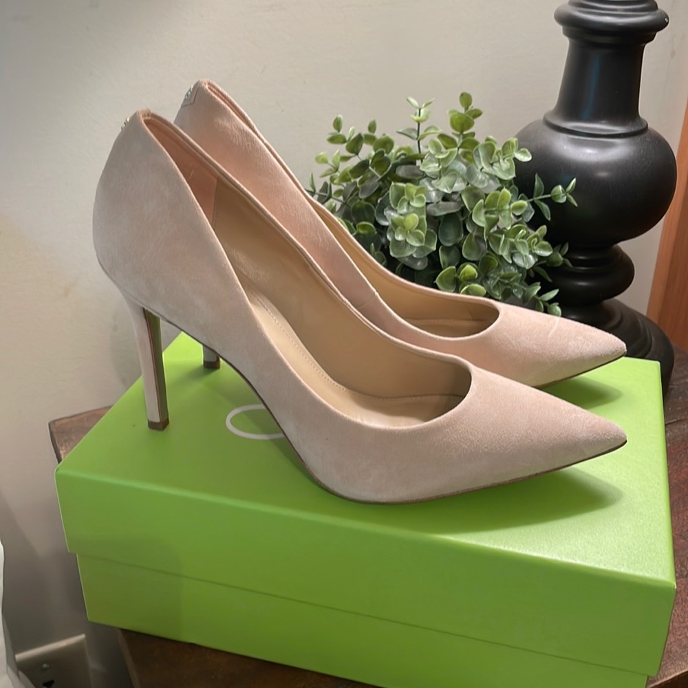 Sam Edelman Women's Hazel Pointed Toe Heel in Cappuccino Suede Size 9